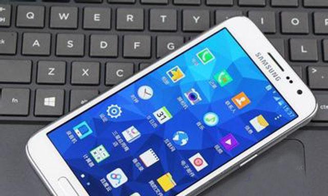 MySQL运算符与其获得更多相关数据的比较功能